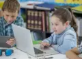 Hybrid Learning Models Transform Modern Education